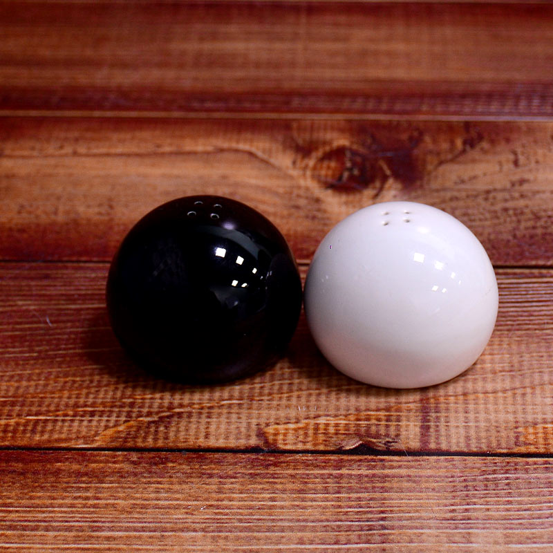 نمکپاش جفتی سرامیکی توپی شب و روز 