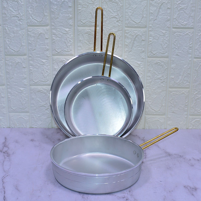 سه تابه تک دسته طرح چدن کاسیو