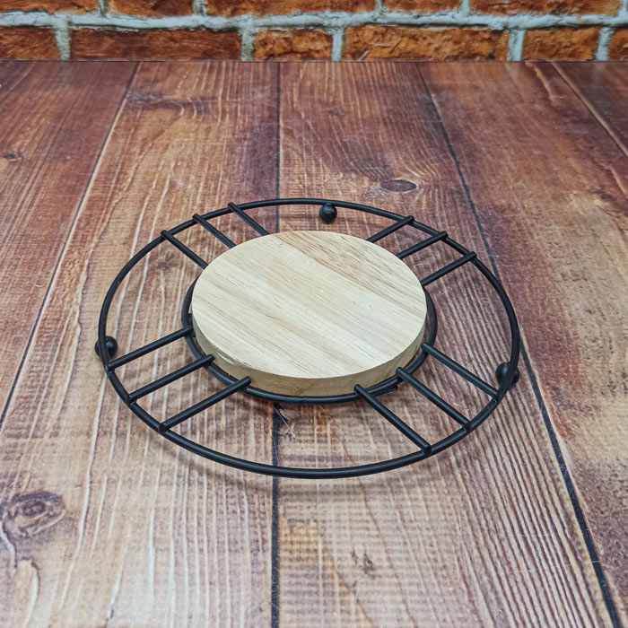 زیر دیگی فلزی مشکی زیر چوب بست لایف خارجی