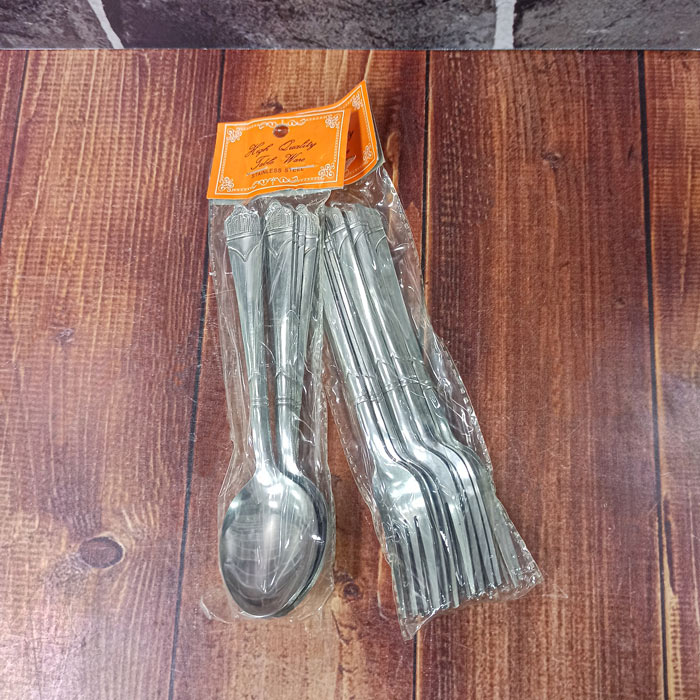 قاشق و چنگال غذا خوری طرح تاج سبک