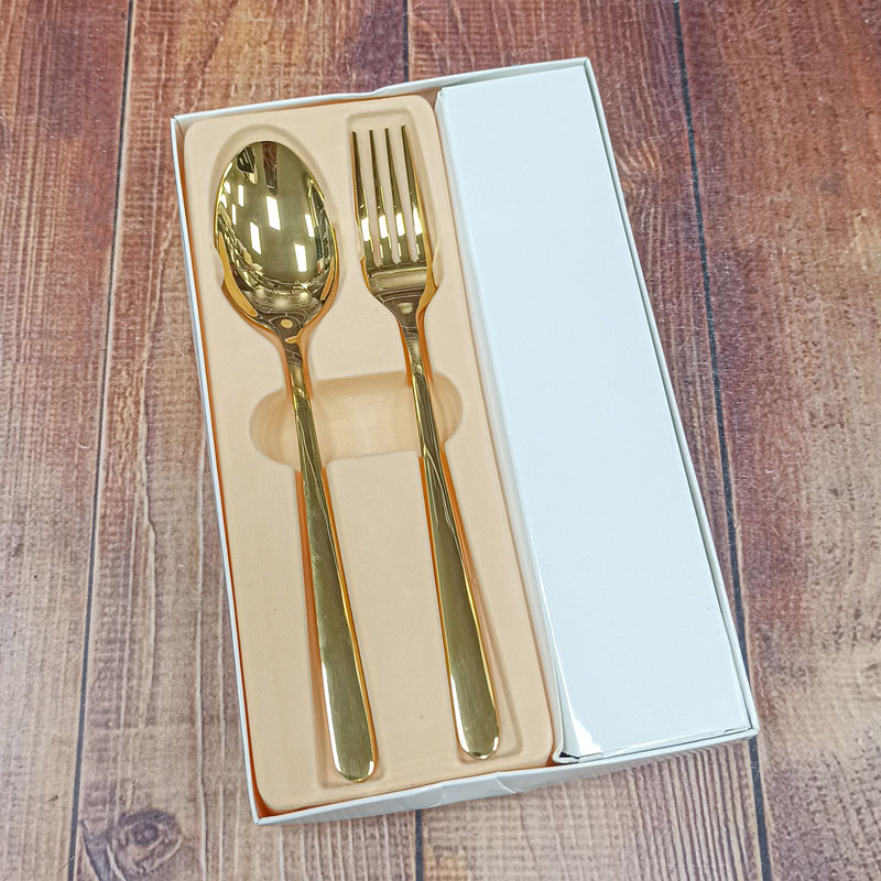 قاشق و چنگال طرح شیکاگو طلایی یونیک