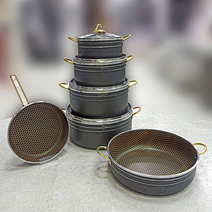 سرویس قابلمه 10پارچه 32 مشکی دسته طلایی کیژان