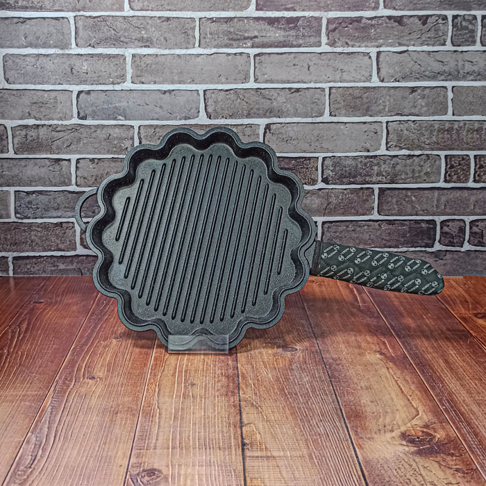 تابه گریل کوچک فلاور مشکی Hudson