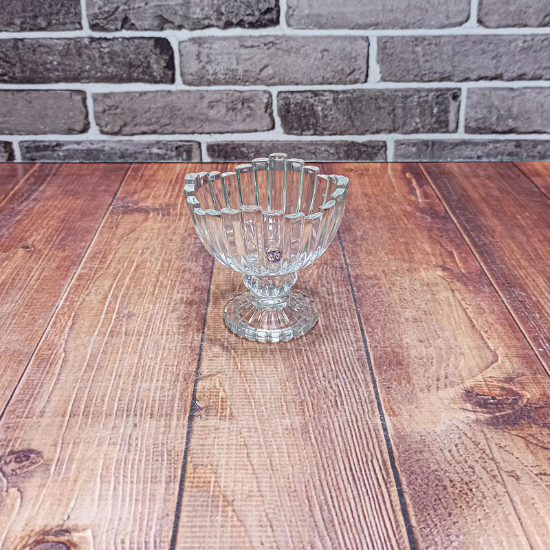 بستنی خوری برلین کد725 کادو اصفهان