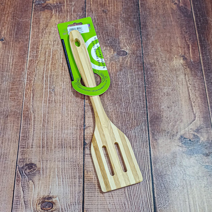 کفگیر چوبی برگردان شیاردار GREENLIVE