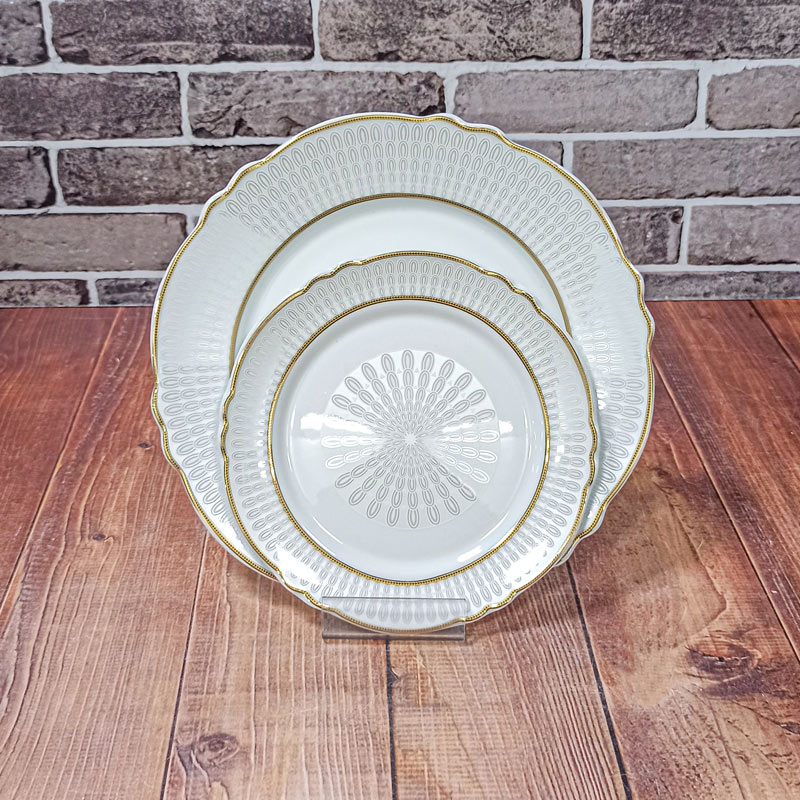 سرویس 102 پارچه گرد کنگره الگانس گل822B چینی پردیس 